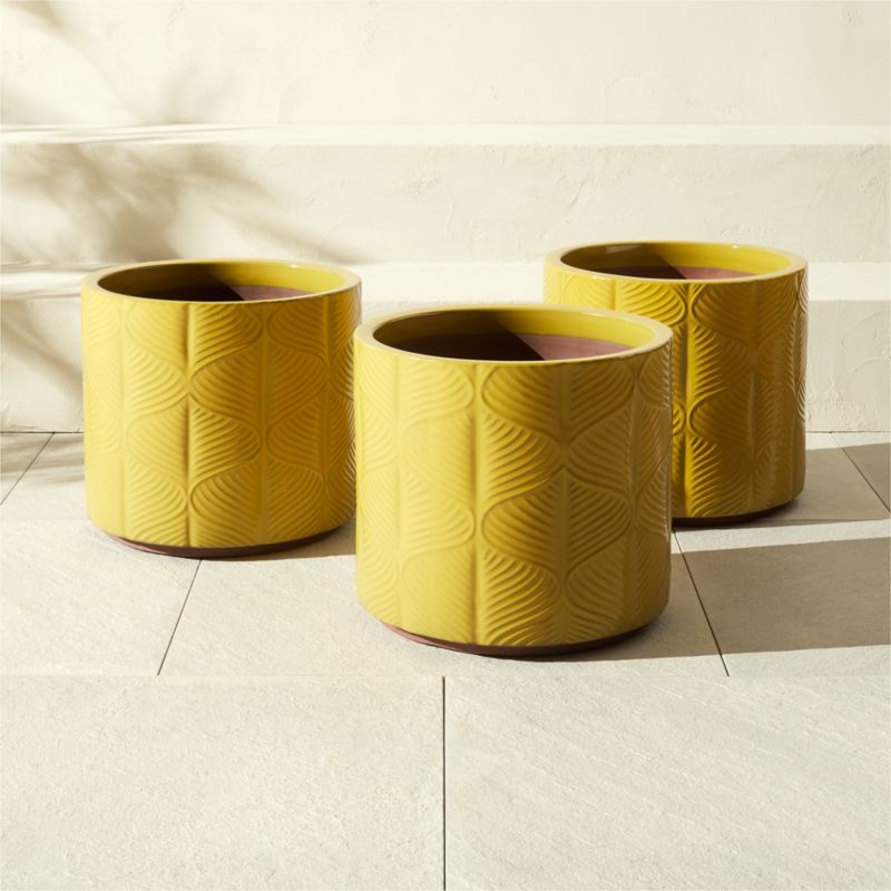 Mina Round Yellow Reactive Glazed Indoor/Outdoor Planter Large - image 5 of 6