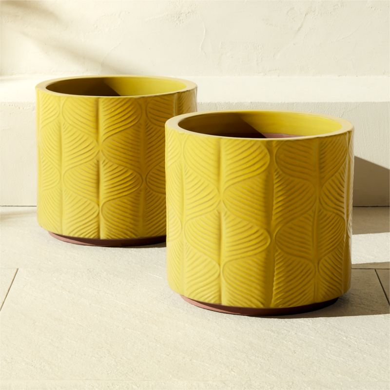 Mina Round Yellow Reactive Glazed Indoor/Outdoor Planter Medium - image 5 of 6