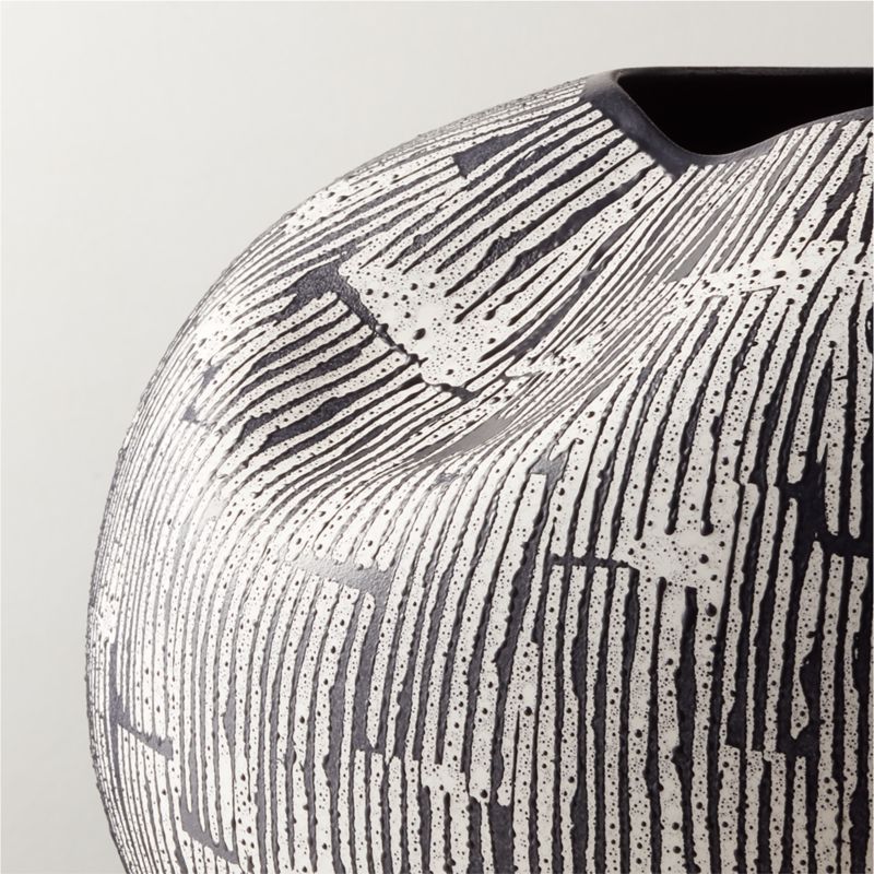 Moe Black and White Ceramic Vase - image 3 of 10