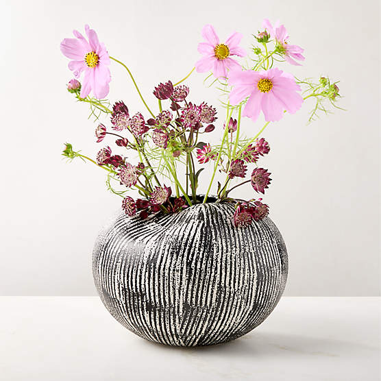 Moe Black and White Ceramic Vase Small