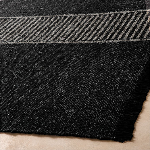 Moleno Handwoven Black Stripe New Zealand Wool and Linen Area Rug 5'x8'