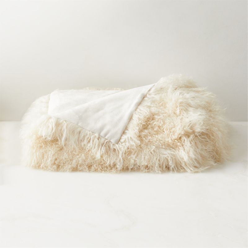 View Warm White Mongolian Sheepskin Fur Throw Blanket details