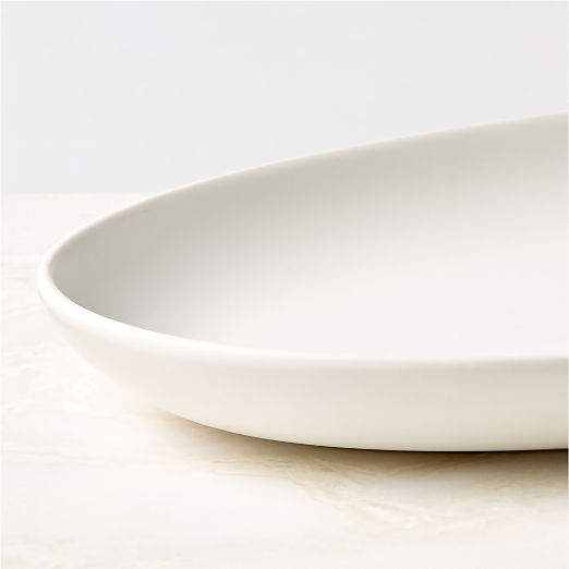 Mori Matte White Oval Serving Platter