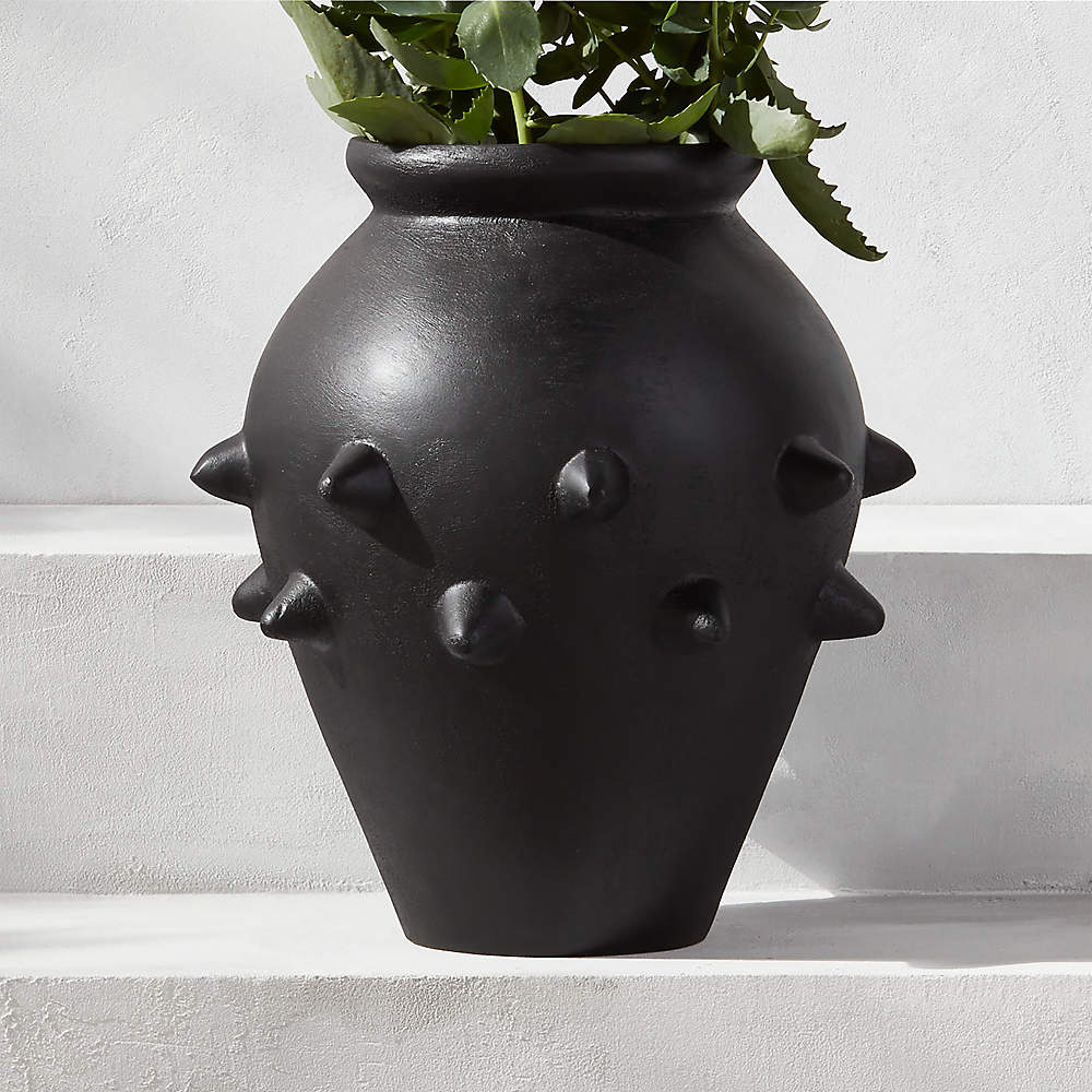 Mosi Modern Black Metal Outdoor Planter Vase + Reviews | CB2