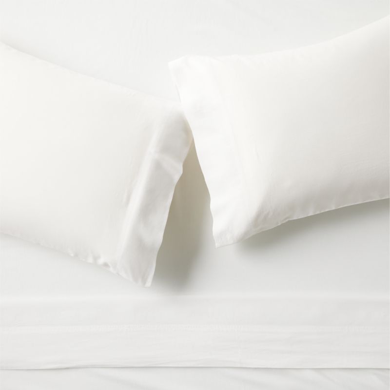 Viewing product image Muna Warm White Washed TENCEL™ Solid Queen Sheet Set - image 1 of 2