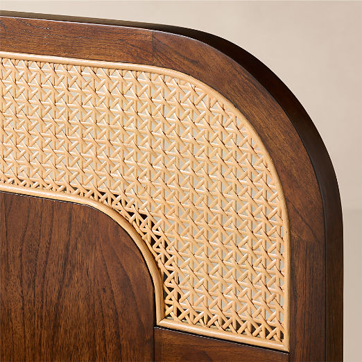 Nadi Wood and Cane Bed