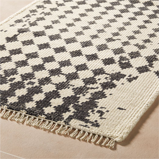 Neutro Hand-Knotted Black and Warm White Abstract New Zealand Wool Runner Rug 2.5'x8'