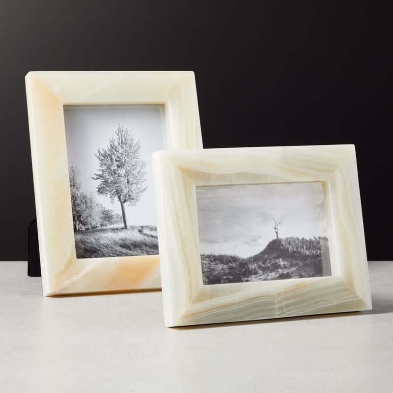 Onyx Picture Frame 5"X7" - image 1 of 6