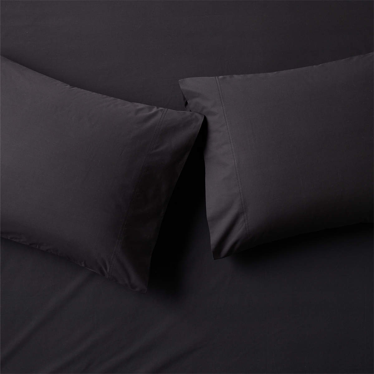 Organic Cotton Percale 400 Thread Count Black Queen Sheet Set + Reviews CB2