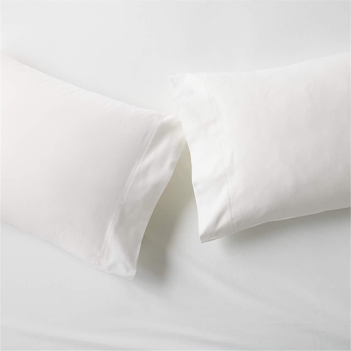 Organic Cotton Sateen 520 Thread Count White Standard Pillowcases Set