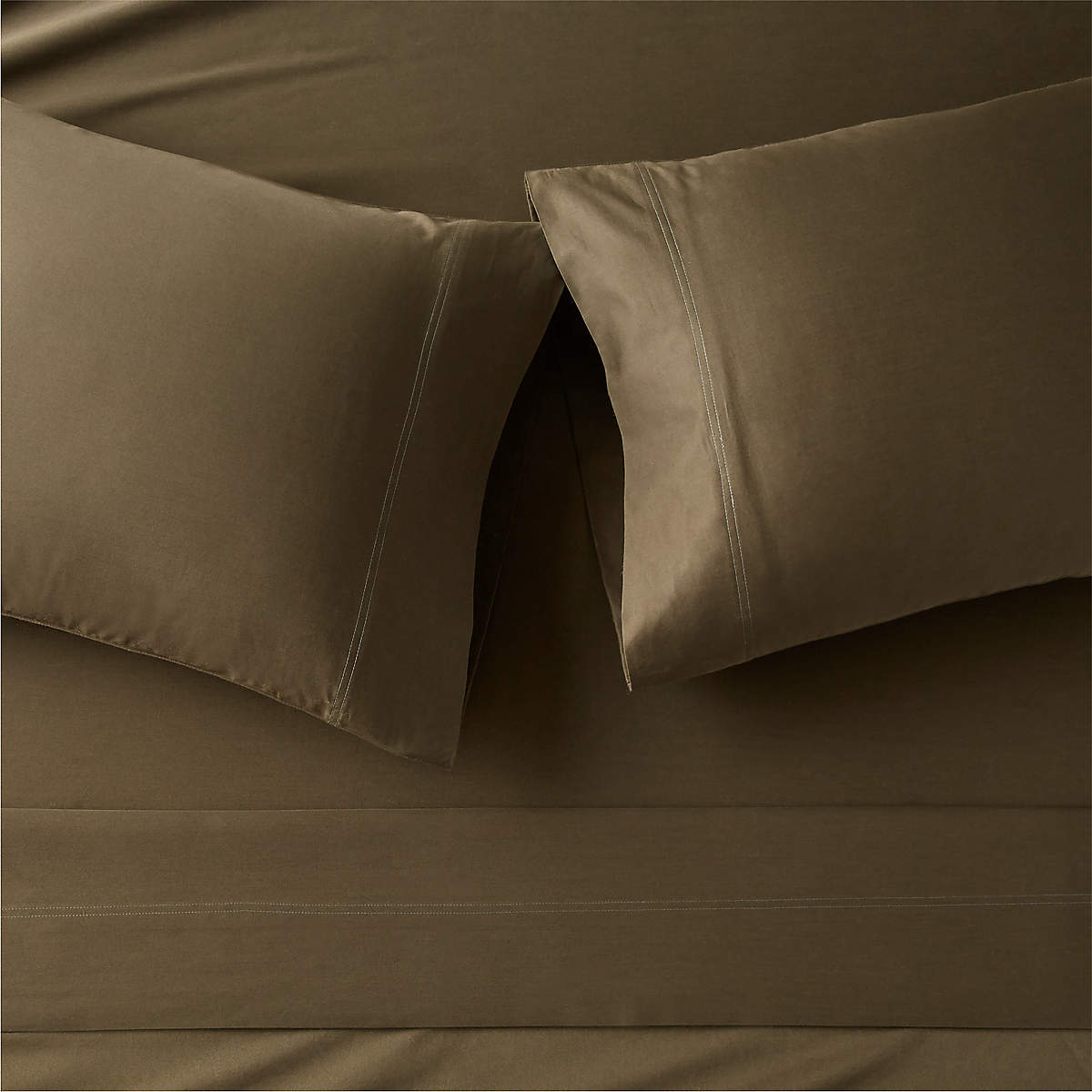 Organic Cotton Sateen 520 Thread Count Ivory Queen Sheet Set + Reviews | CB2