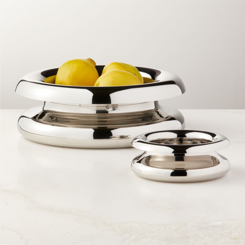 Piero Round Polished Stainless Steel Serving Tray by Gianfranco