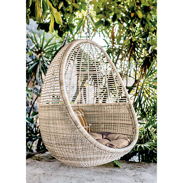 pod hanging chair outdoor