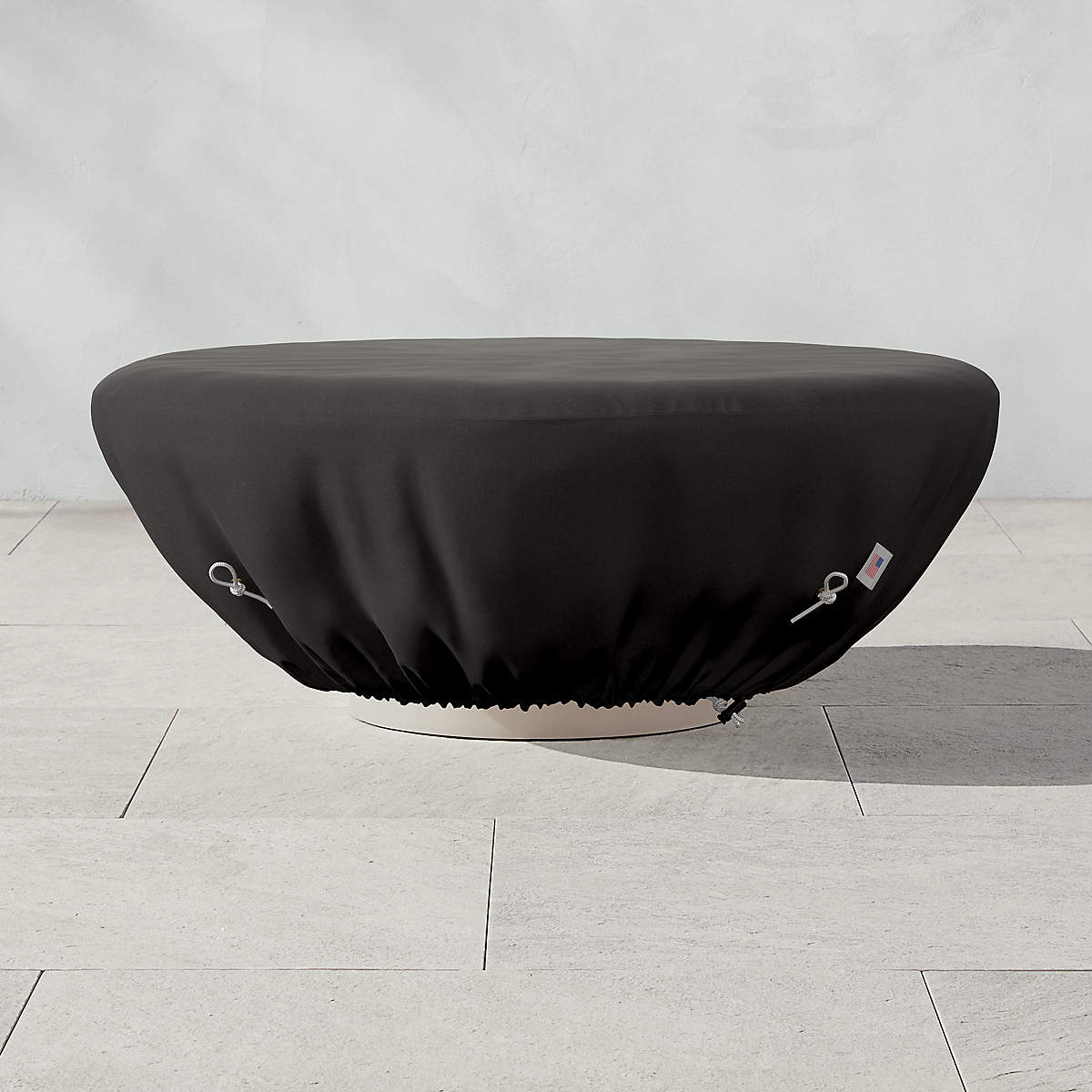 Pompeo Outdoor Coffee Table Cover Small CB2