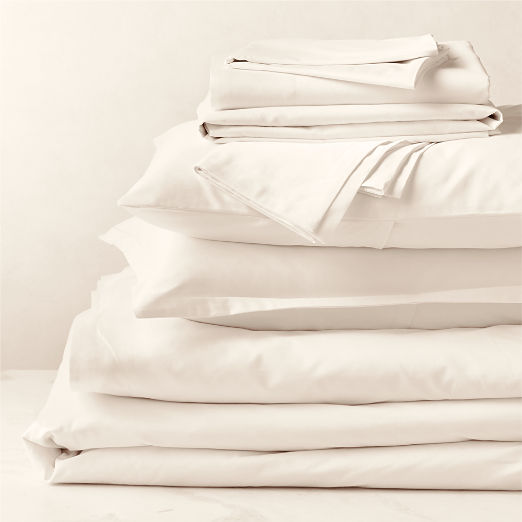 Premier Warm White Organic Cotton Sateen 600 Thread Count Queen Bedding Set