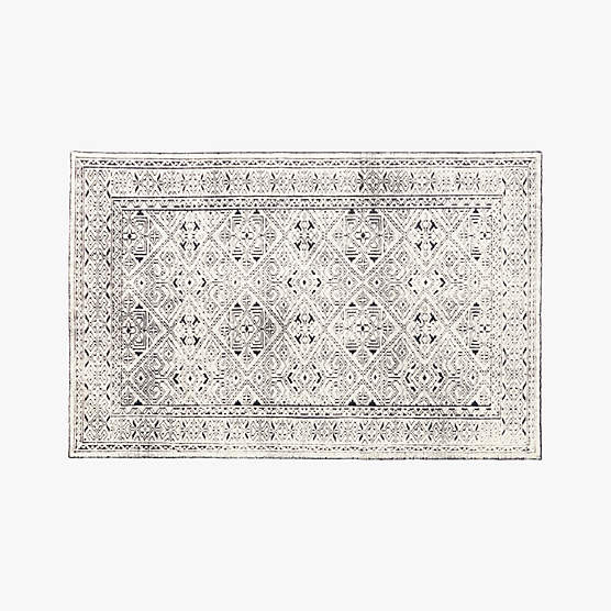 Raumont Hand-Knotted Black Wool Area Rug 5'x8'