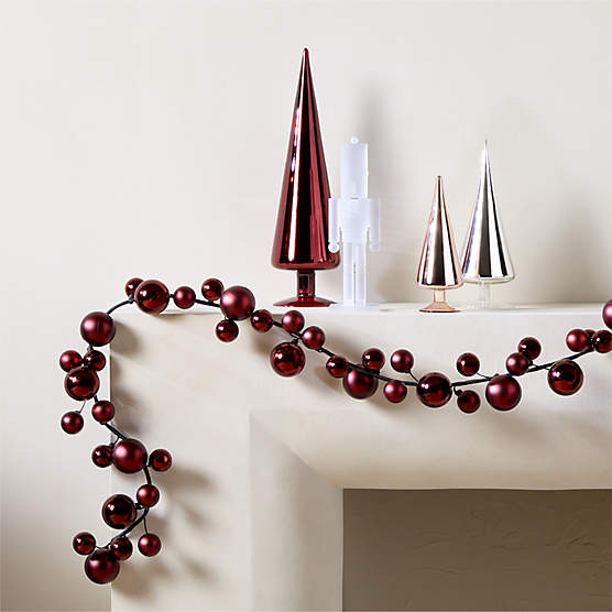 Red Holiday Decor Set