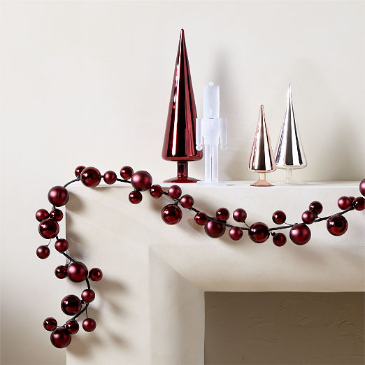 Red Holiday Decor Set