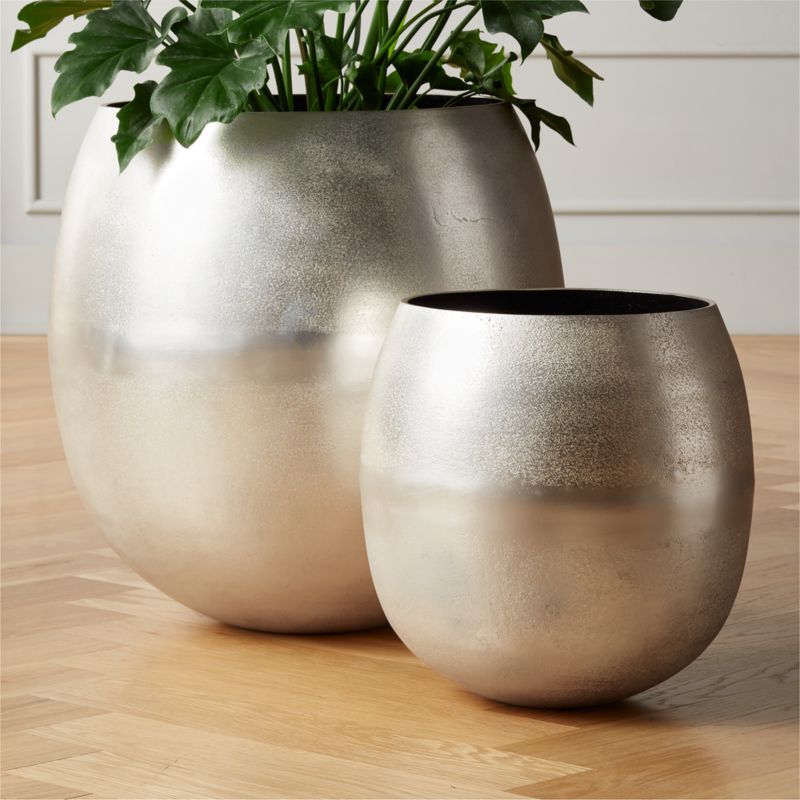 Rough Cast Platinum Metal Indoor Planter Small - image 1 of 7