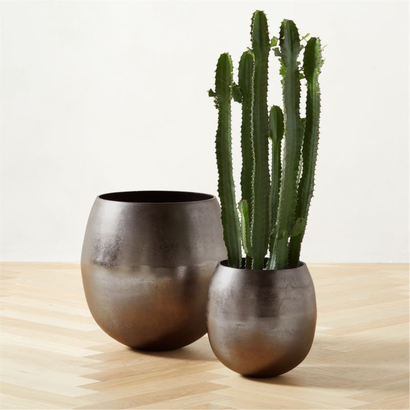 Rough Cast Black Metal Indoor Planter Small - image 2 of 6