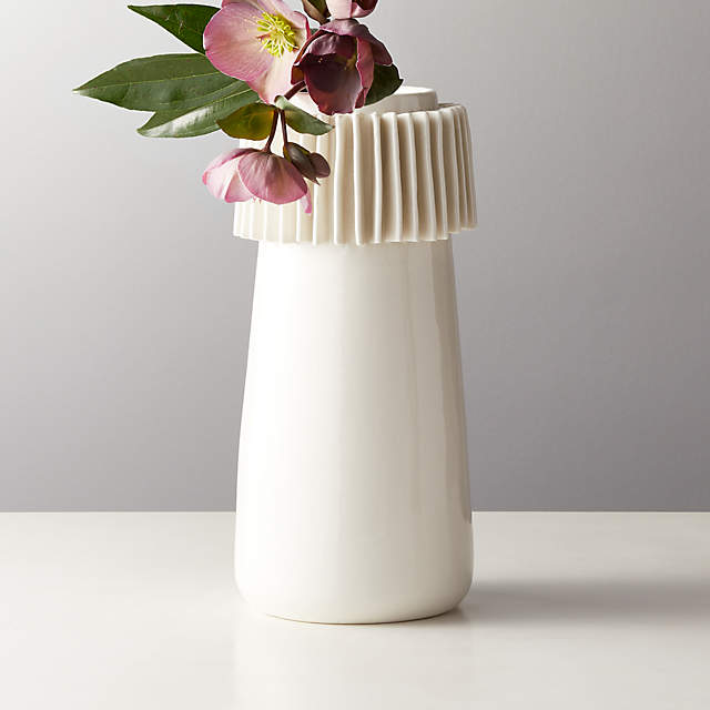 Valo Modern Matte White Ceramic Vase + Reviews