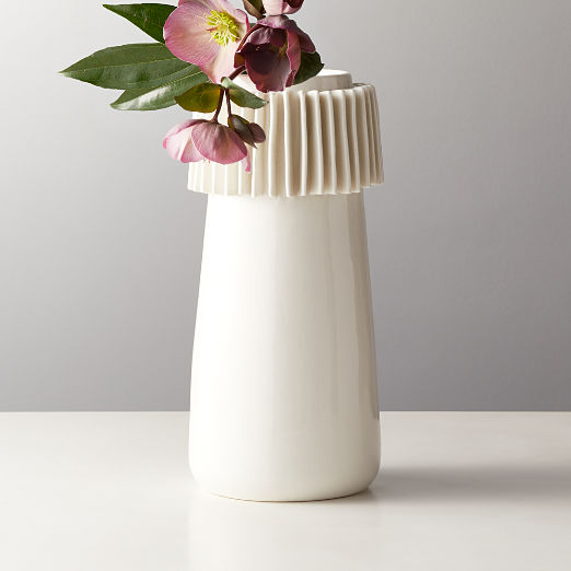 Ruff White Porcelain Vase