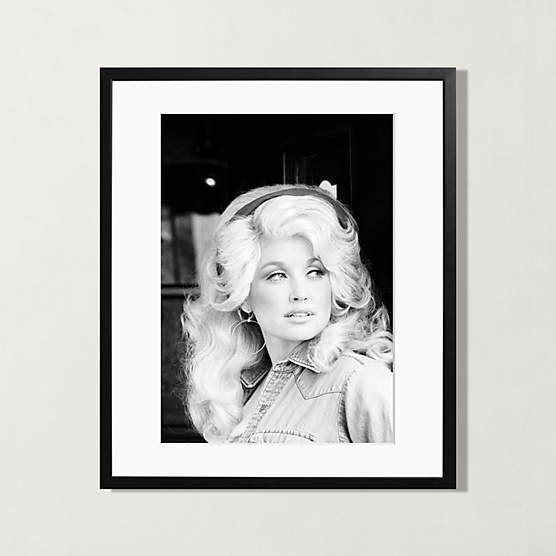 'Dolly Parton in New York City' Photographic Print in Black Frame 21"x25"
