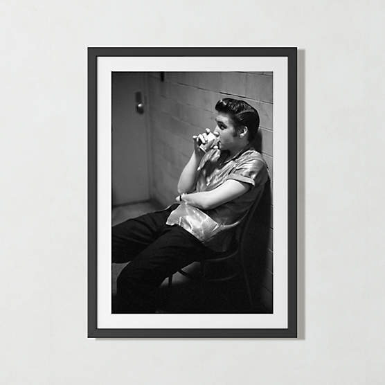 'Elvis Presley in Dayton' Photographic Print in Black Frame 39.5"x28.5"