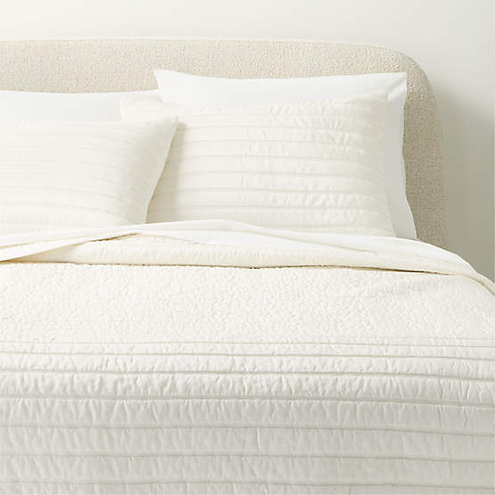 Saracino Silk White King Quilt