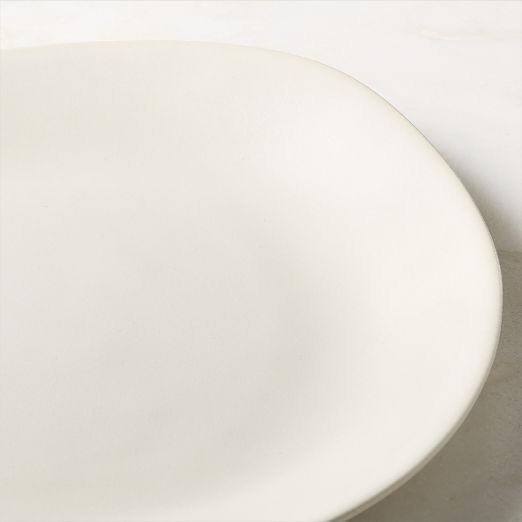 Selene Ivory Round Stoneware Serving Platter