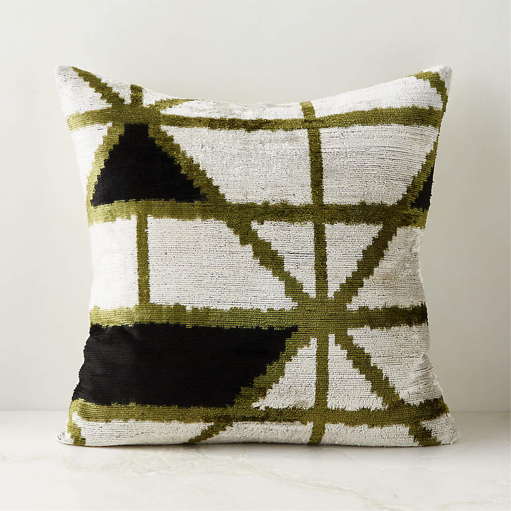 Green and clearance black throw pillows