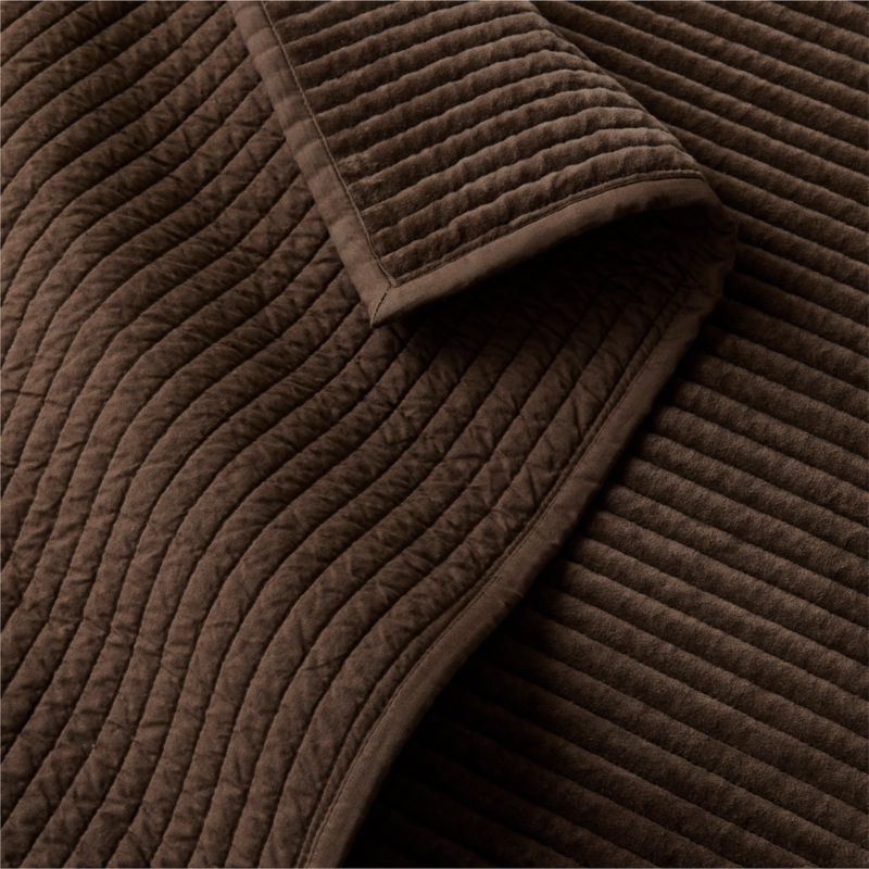 Shadow Dark Mink Brown Velvet Full/Queen Quilt - image 2 of 5