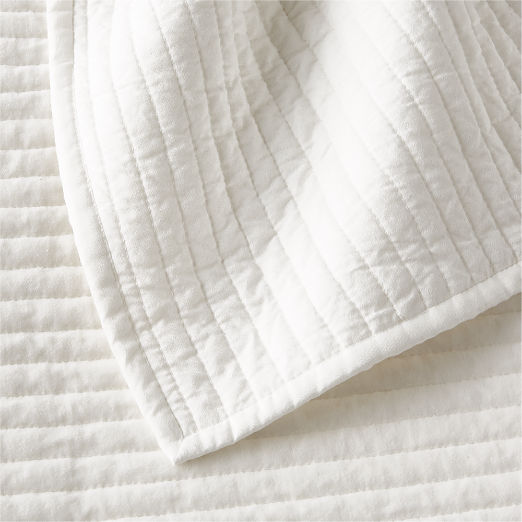 Shadow Ivory Velvet Quilt