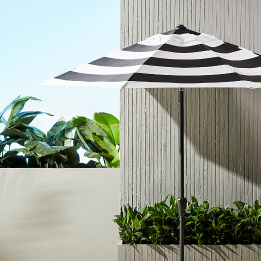 Shadow Round Black and White Stripe Umbrella Shade with Pole