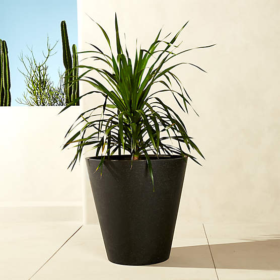 Shore Black Stone Indoor/Outdoor Planter XL