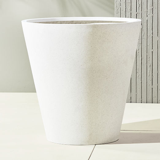 Shore White Stone Indoor/Outdoor Planter XL