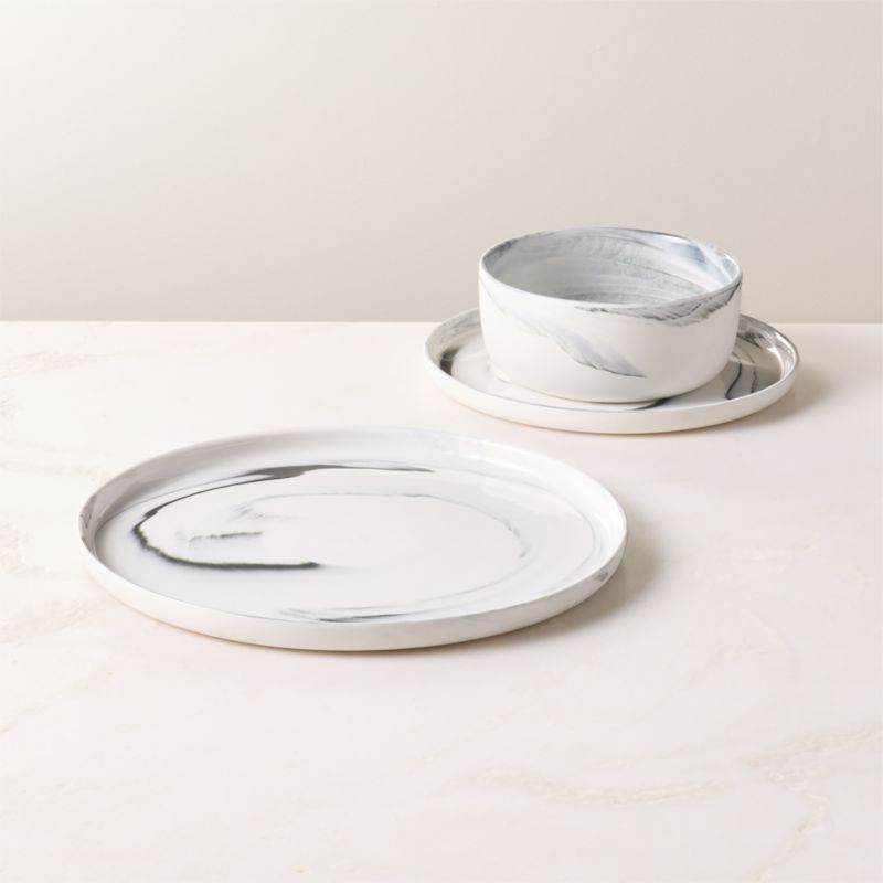 Swirl 3-Piece Black and White Dinnerware Set - Thumbnail 4