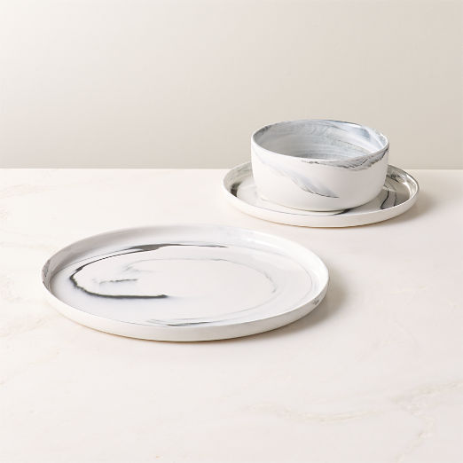 Swirl 3-Piece Black and White Dinnerweare Set With Soup Bowl By Jennifer Fisher