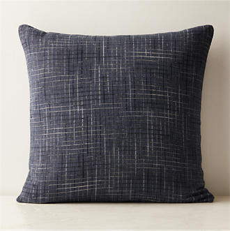 Pillows & Throws