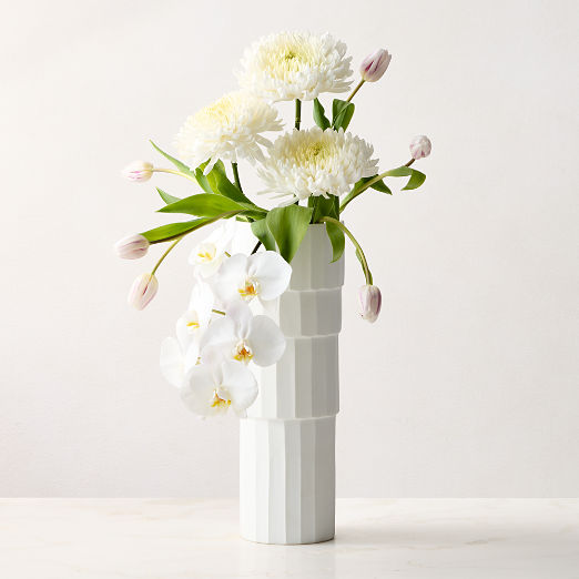 Terrasa White Carved Glass Vase