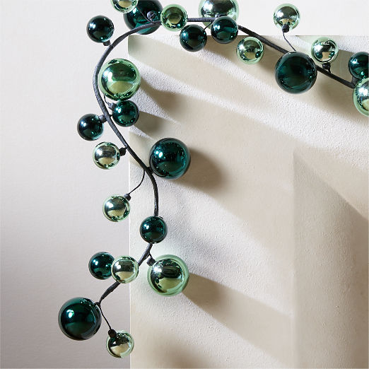 Tonal Green Ball Holiday Garland 72"