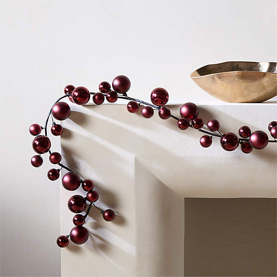 Tonal Red Ball Holiday Garland 72"
