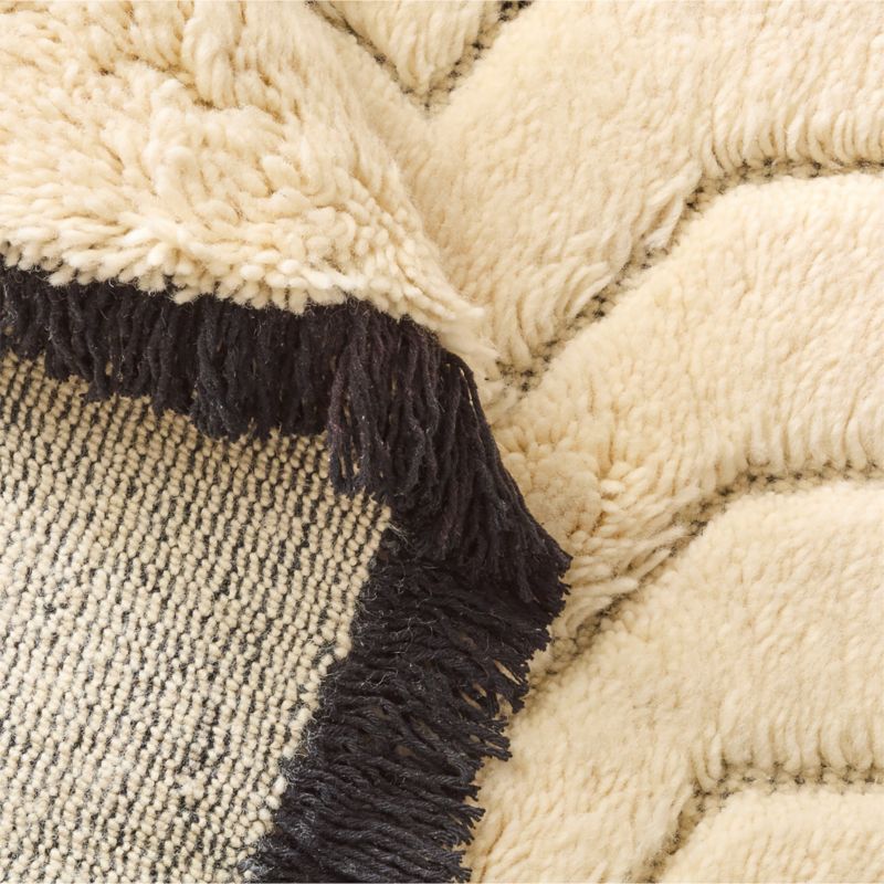 Tovar Handloomed Warm White New Zealand Wool Area Rug 5'X8'