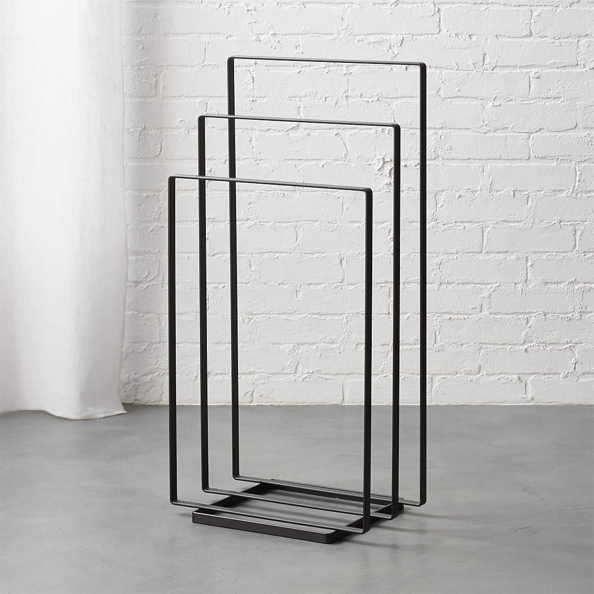 Black Metal Towel Rack + Reviews CB2