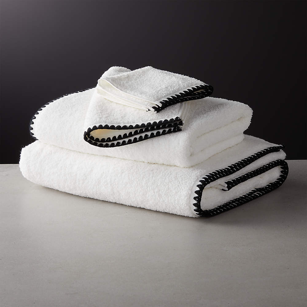 Tuli Black Trim Bath Towels