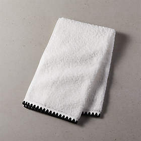 Abbie Organic Cotton Black and White Bath Towels | CB2