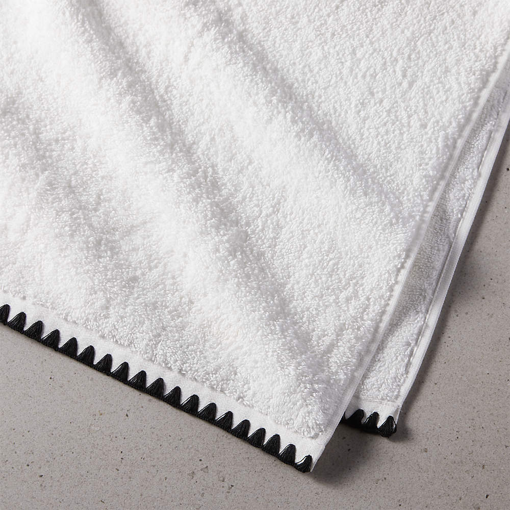 Tuli Black Trim Bath Towels