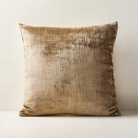 20 Molti Turkish Silk Throw Pillow