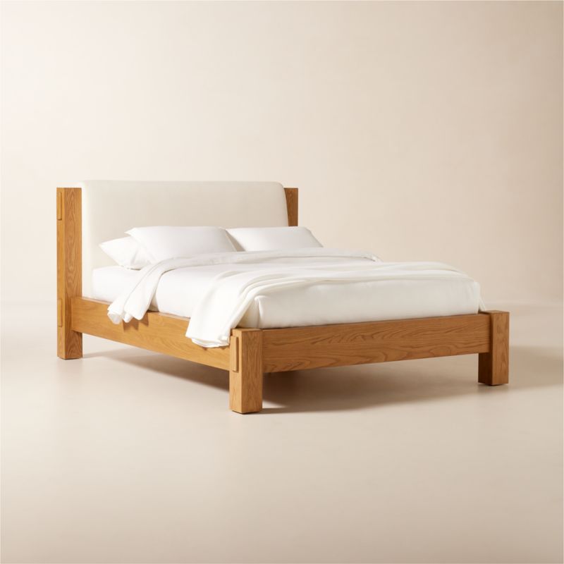 Turnbull Oak Wood Queen Bed - image 3 of 9