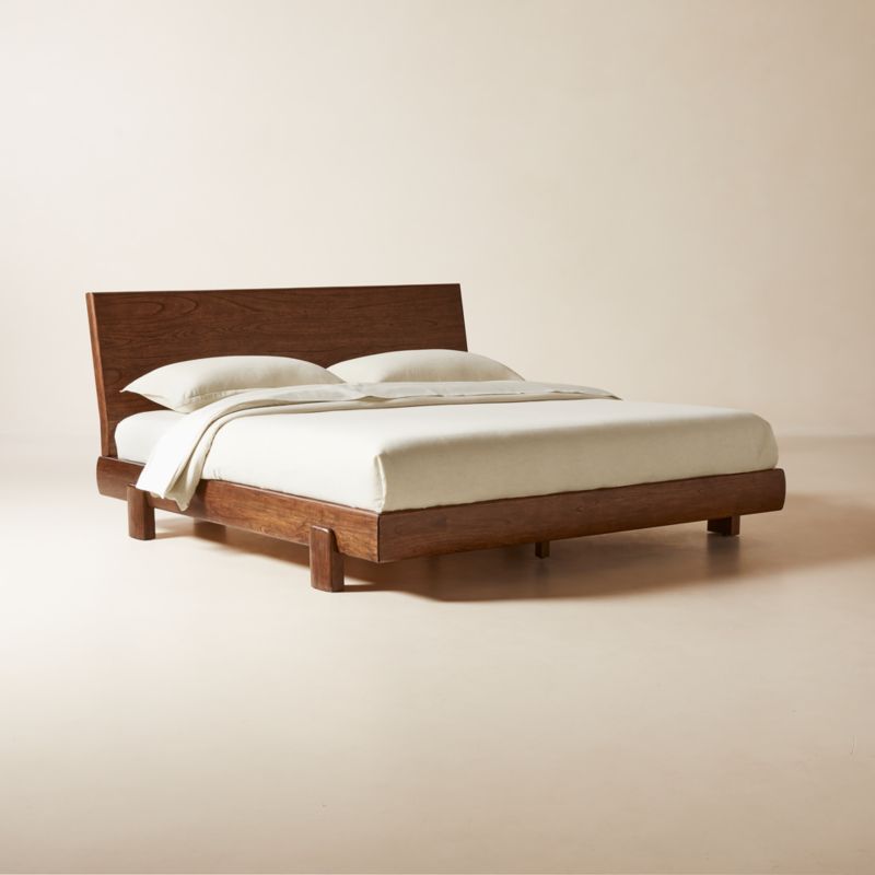 Upton Dark Wood King Bed - image 4 of 9